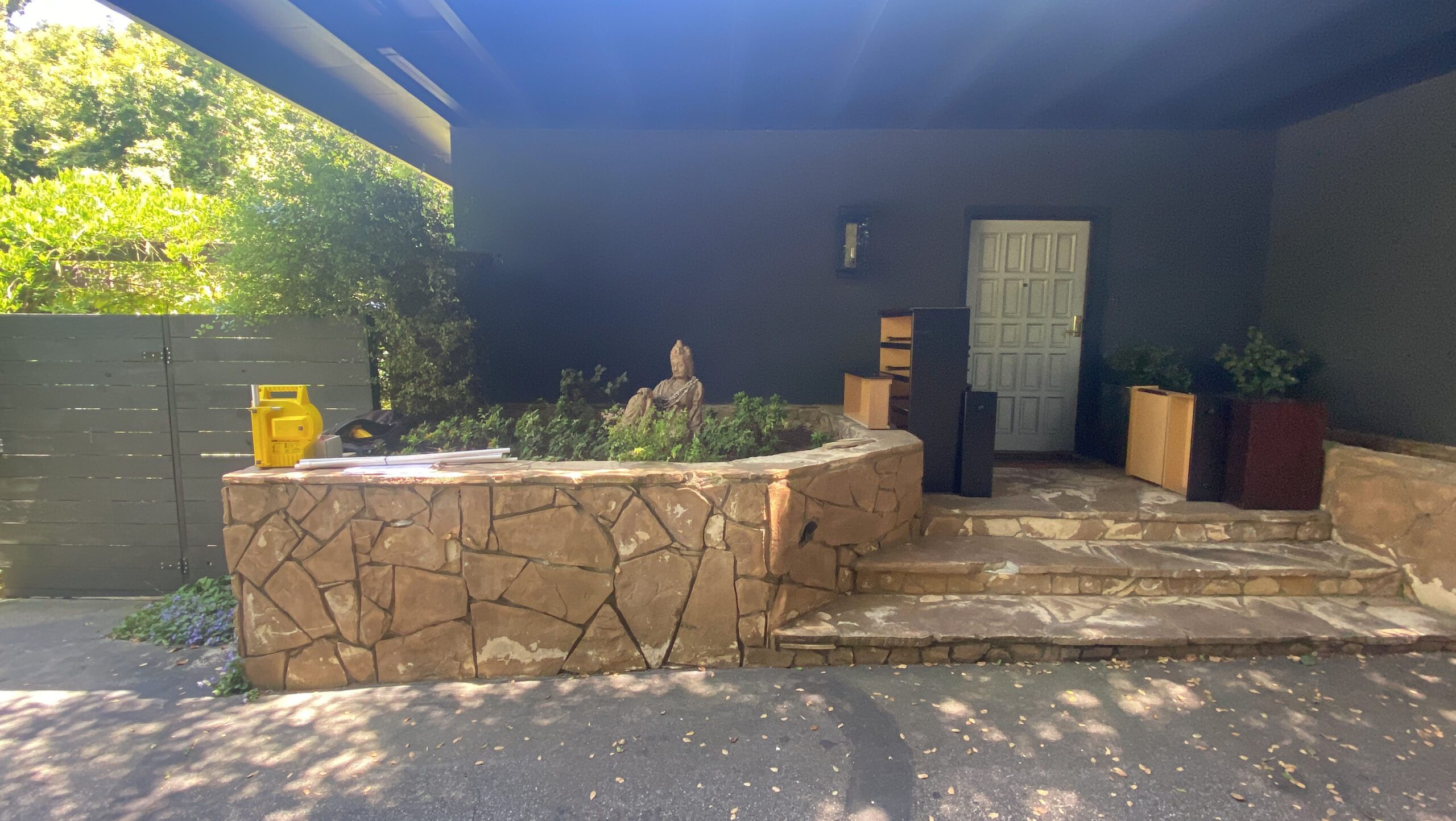Driveway before renovation prior to design and construction by Pacific Outdoor Living