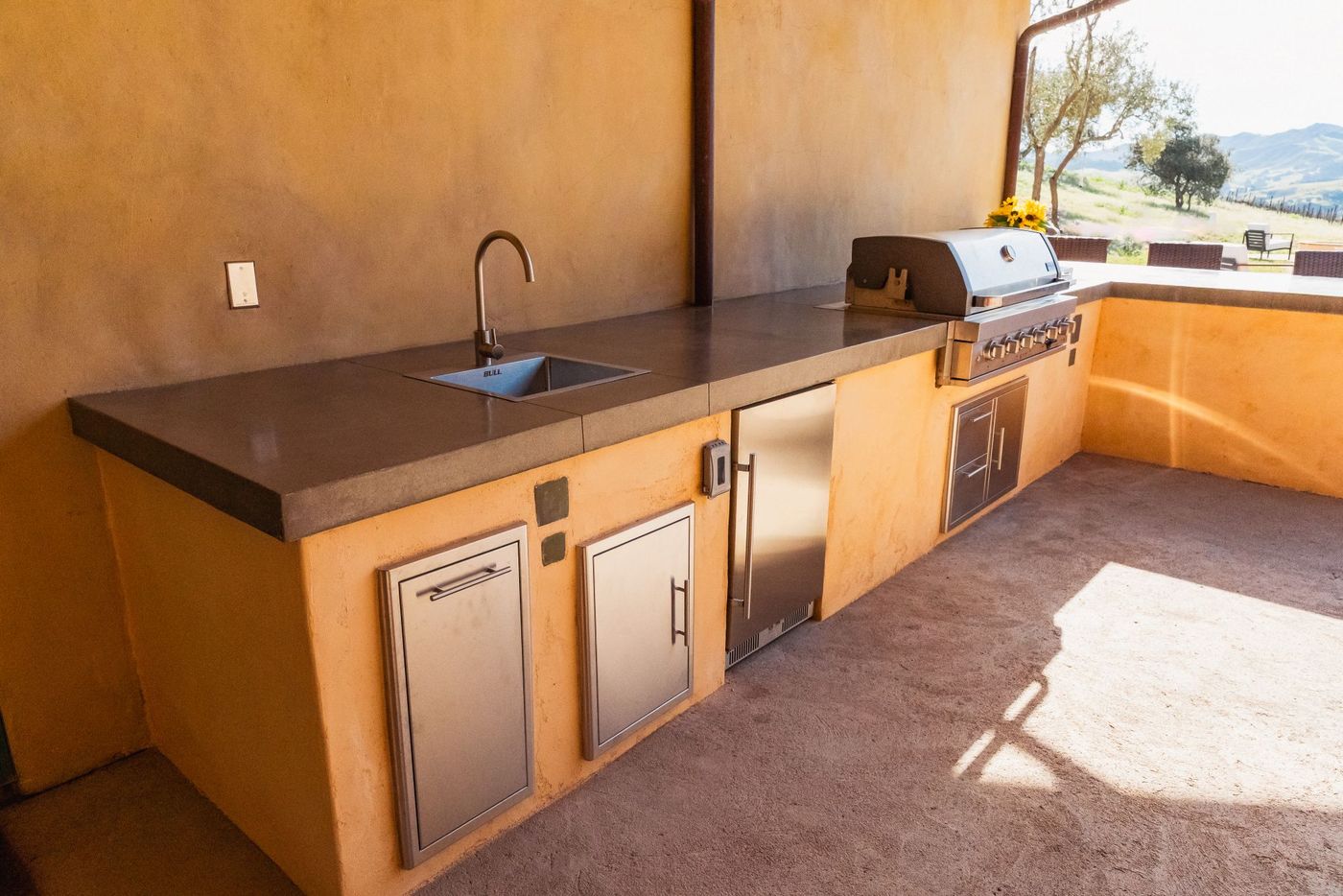 Outdoor Kitchen Cabinets and Built-In Refrigerator – SLO