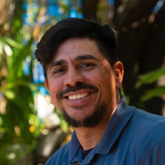 Luis H Luis H