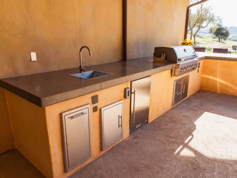 Outdoor Kitchen Cabinets and Built-In Refrigerator – SLO